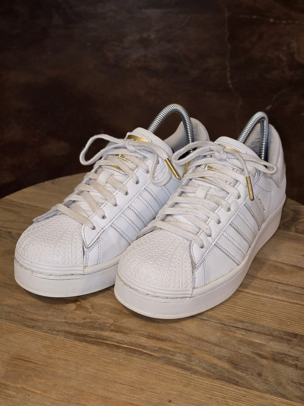 Adidas Superstar Bold Cloud White Gold Metallic Leather Sneakers Women's Size 7